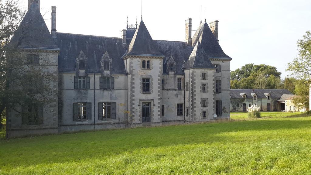 Chateau Pont Jarno B&B Champdeniers Zewnętrze zdjęcie
