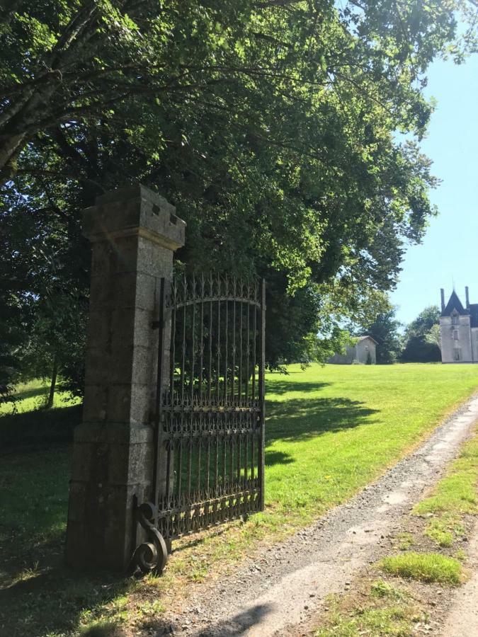 Chateau Pont Jarno B&B Champdeniers Zewnętrze zdjęcie